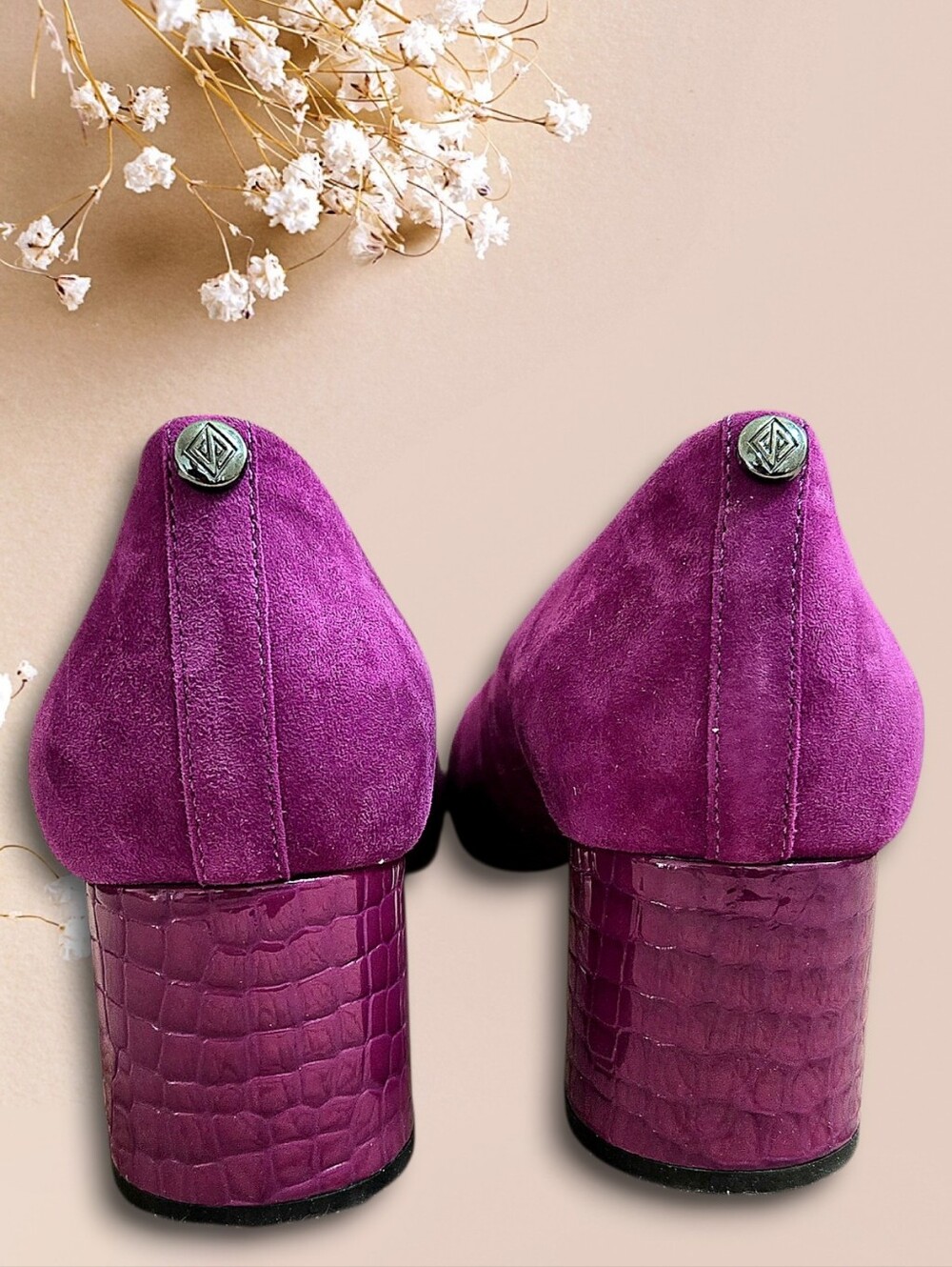 Donald Pliner Suzette Purple Suede Pointed Toe Block Heel Pumps Sz 9.5 - Picture 6 of 8